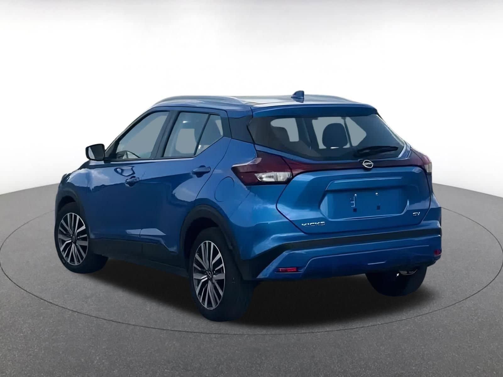 Thumbnail: 2024 Nissan Kicks - 11