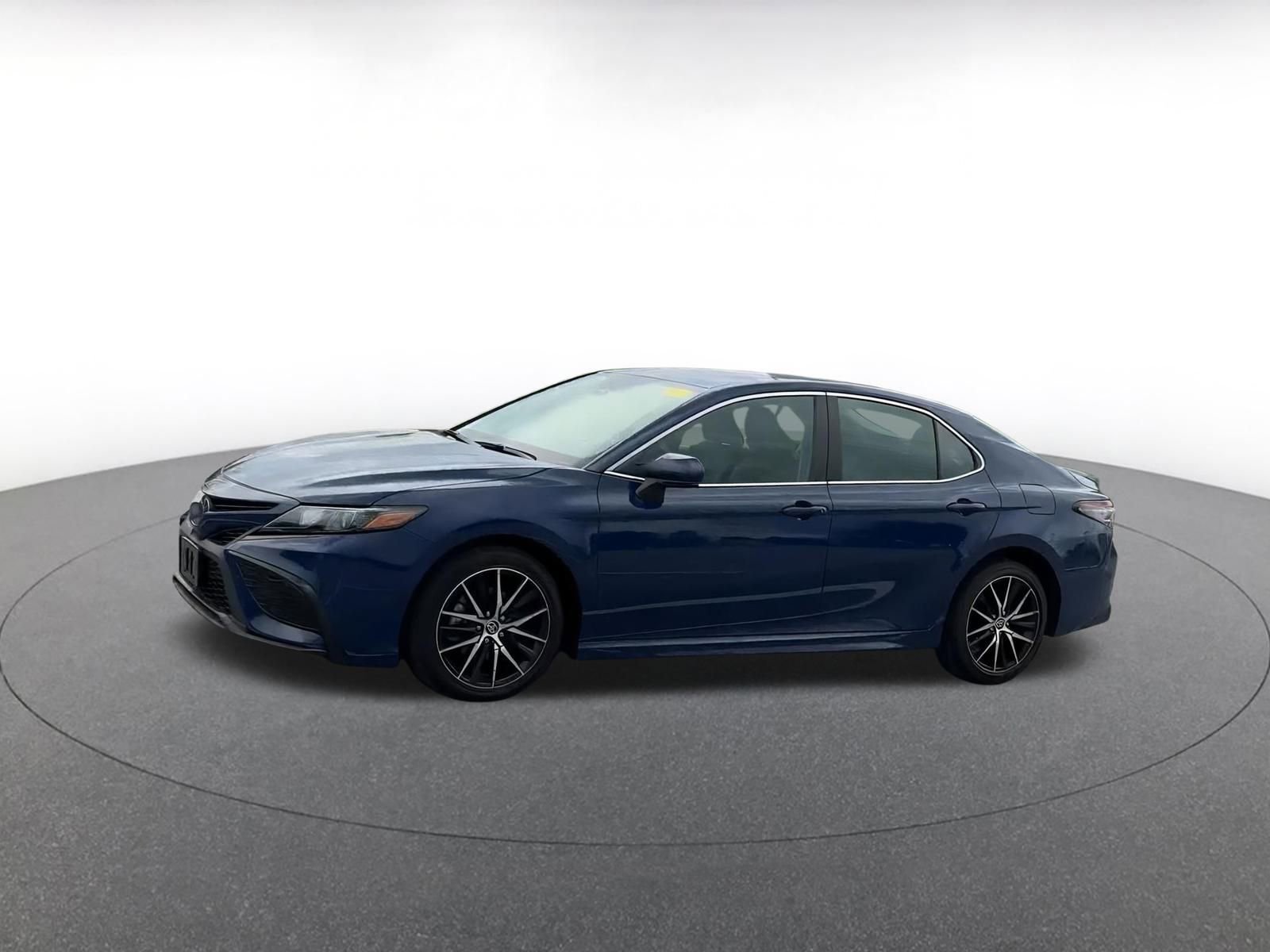 Thumbnail: 2024 Toyota Camry - 7