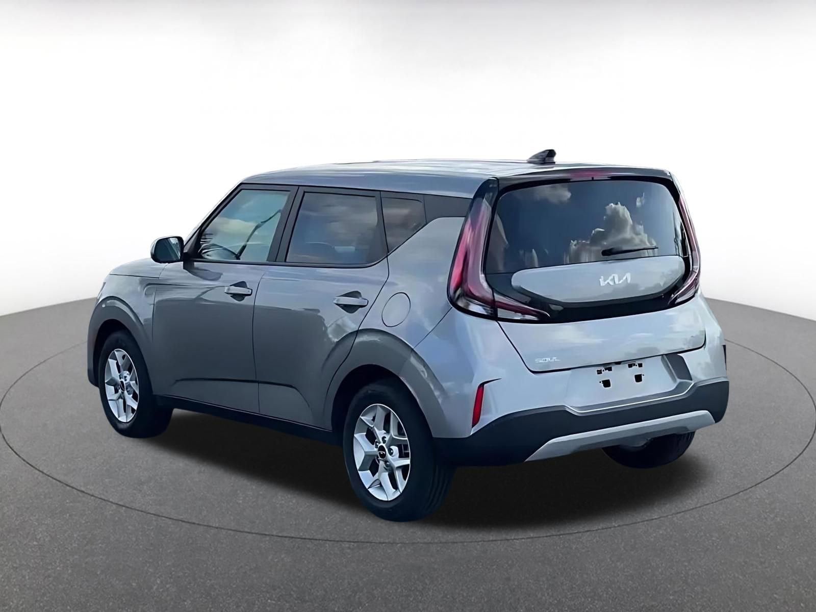 Thumbnail: 2025 Kia Soul - 11