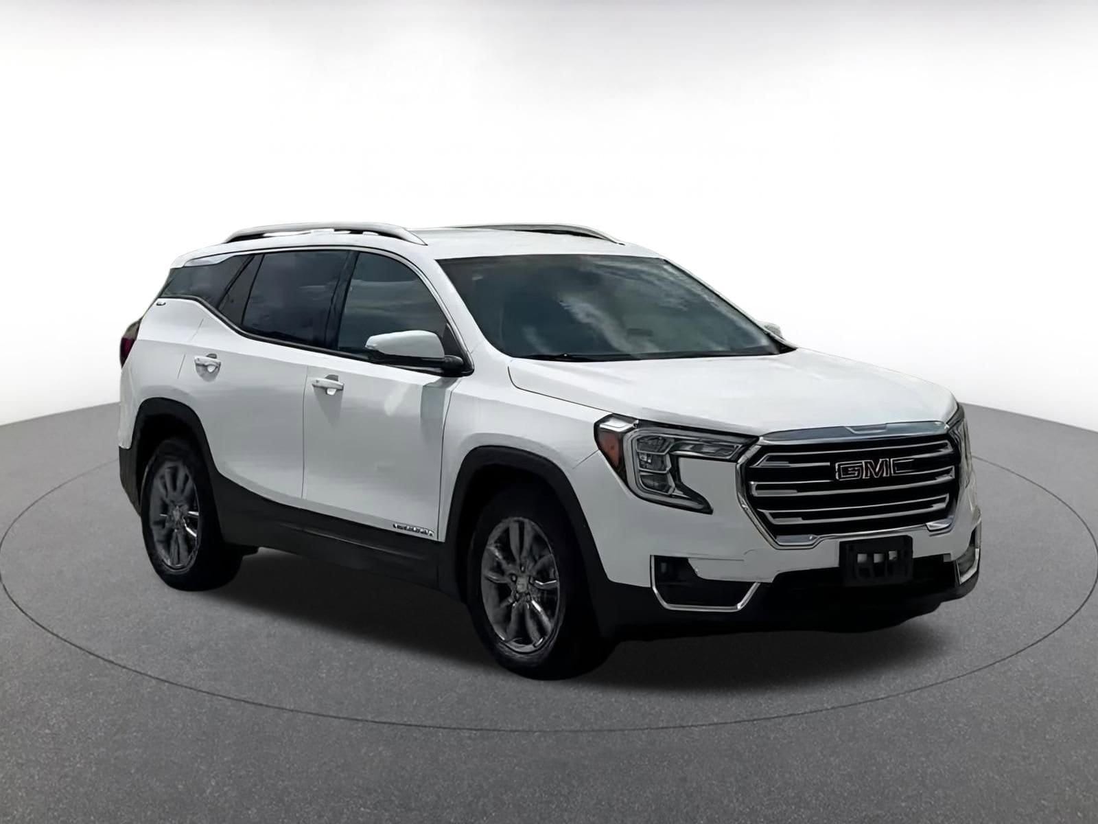 Thumbnail: 2023 GMC Terrain - 3