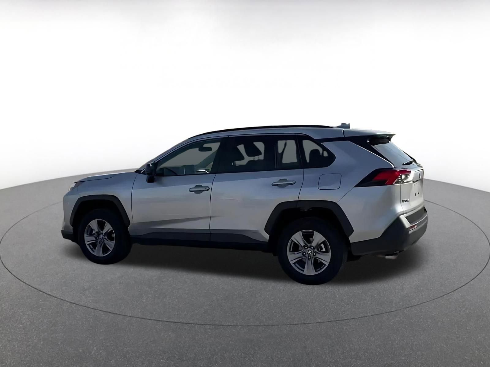 Thumbnail: 2025 Toyota RAV4 - 10