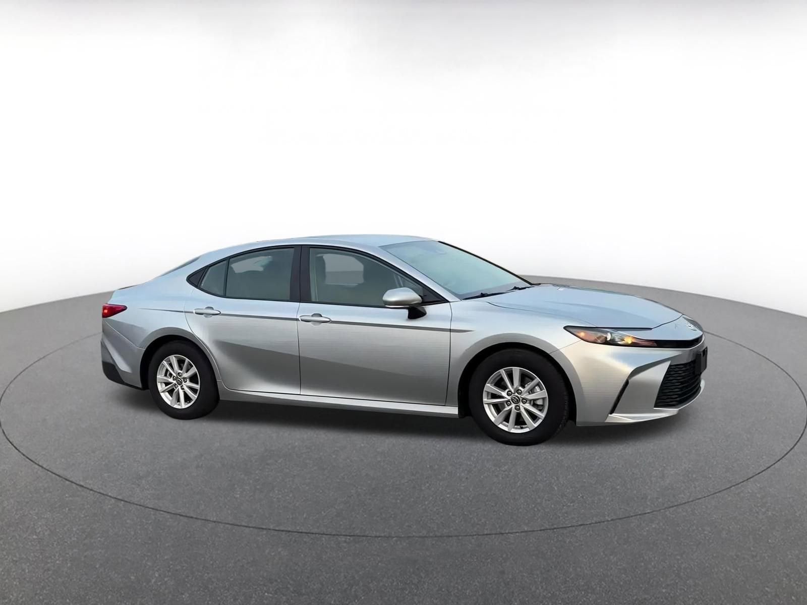 Thumbnail: 2025 Toyota Camry - 2