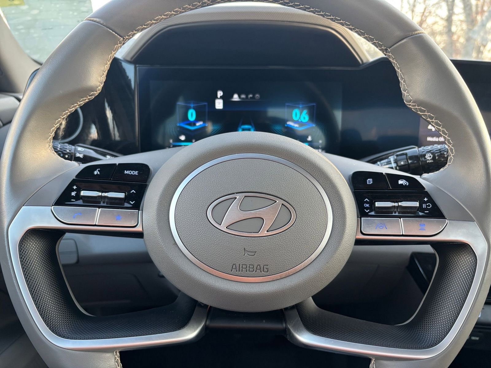 Thumbnail: 2025 Hyundai Elantra - 28