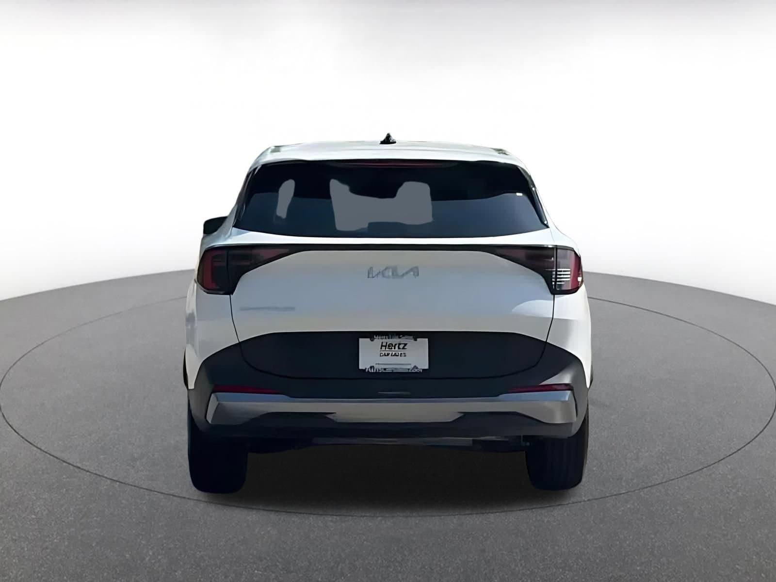 Thumbnail: 2026 Kia Sportage - 12