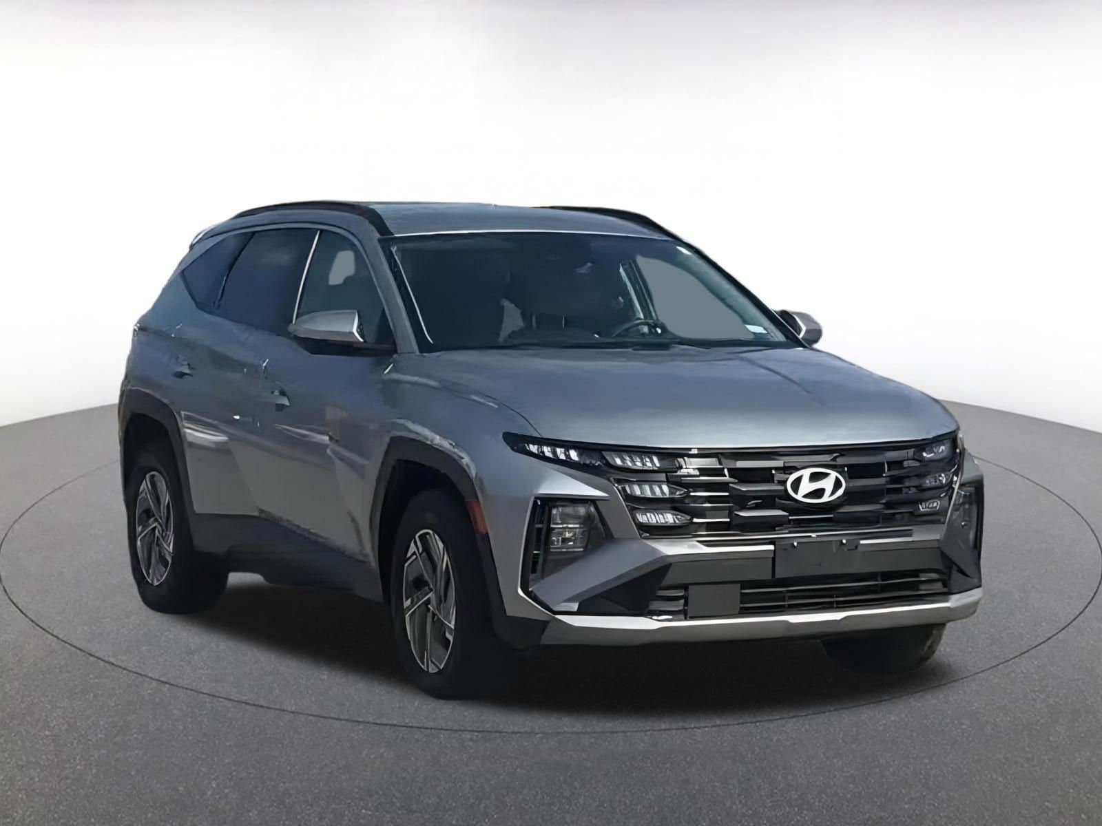 Thumbnail: 2025 Hyundai Tucson - 3