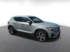 2024 Volvo XC40 B5 Core -
                  Nashville, TN