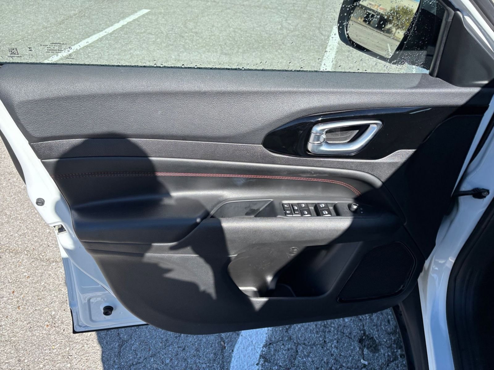 Thumbnail: 2025 Jeep Compass - 20