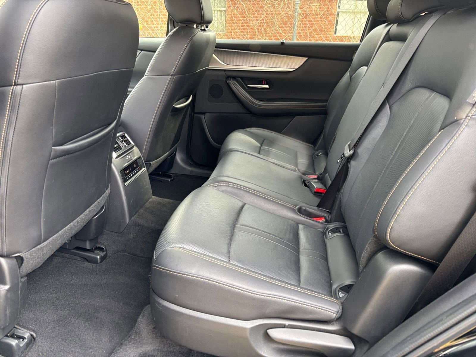 Thumbnail: 2025 Mazda CX-70 - 27