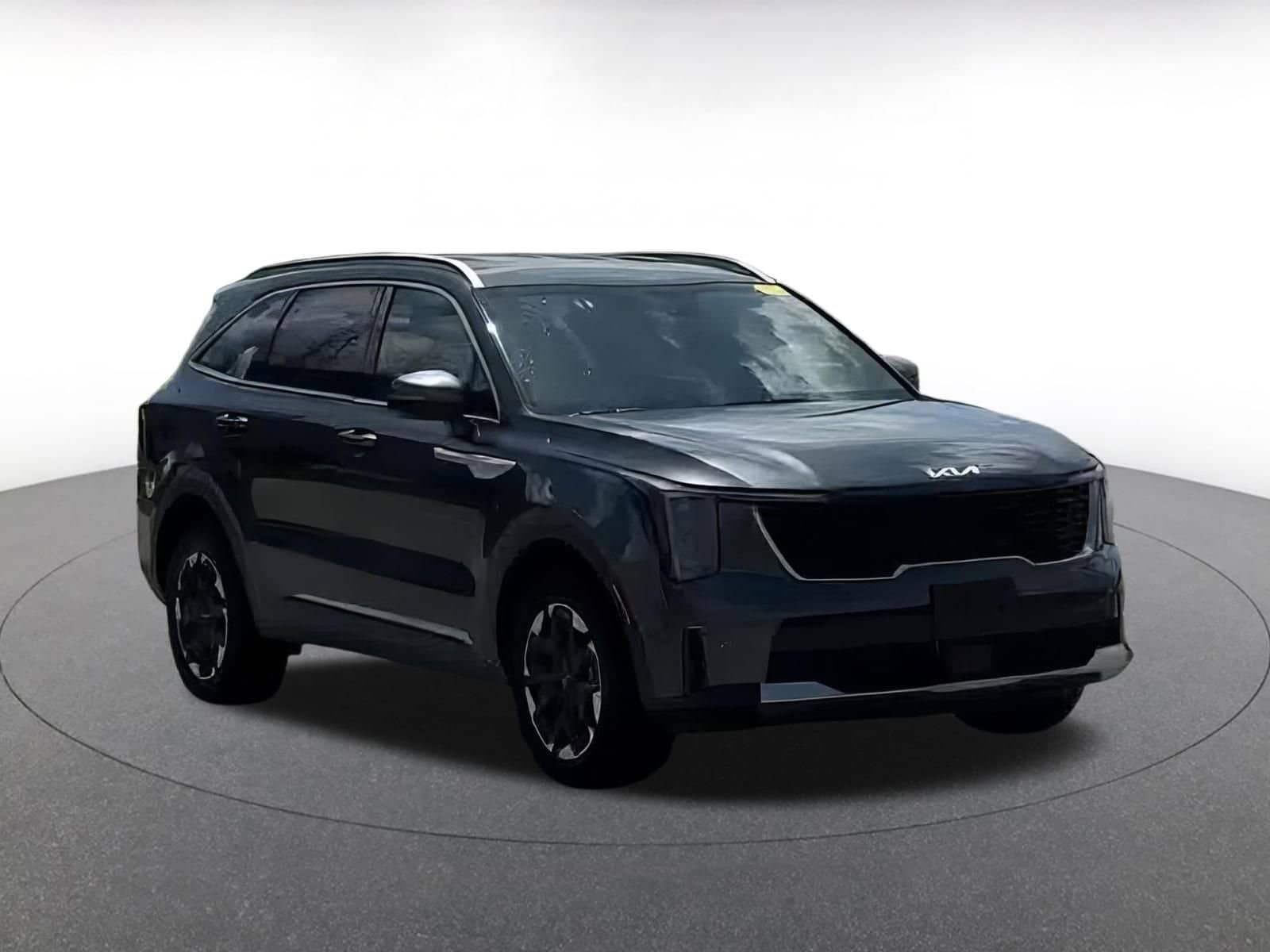 Thumbnail: 2024 Kia Sorento - 2