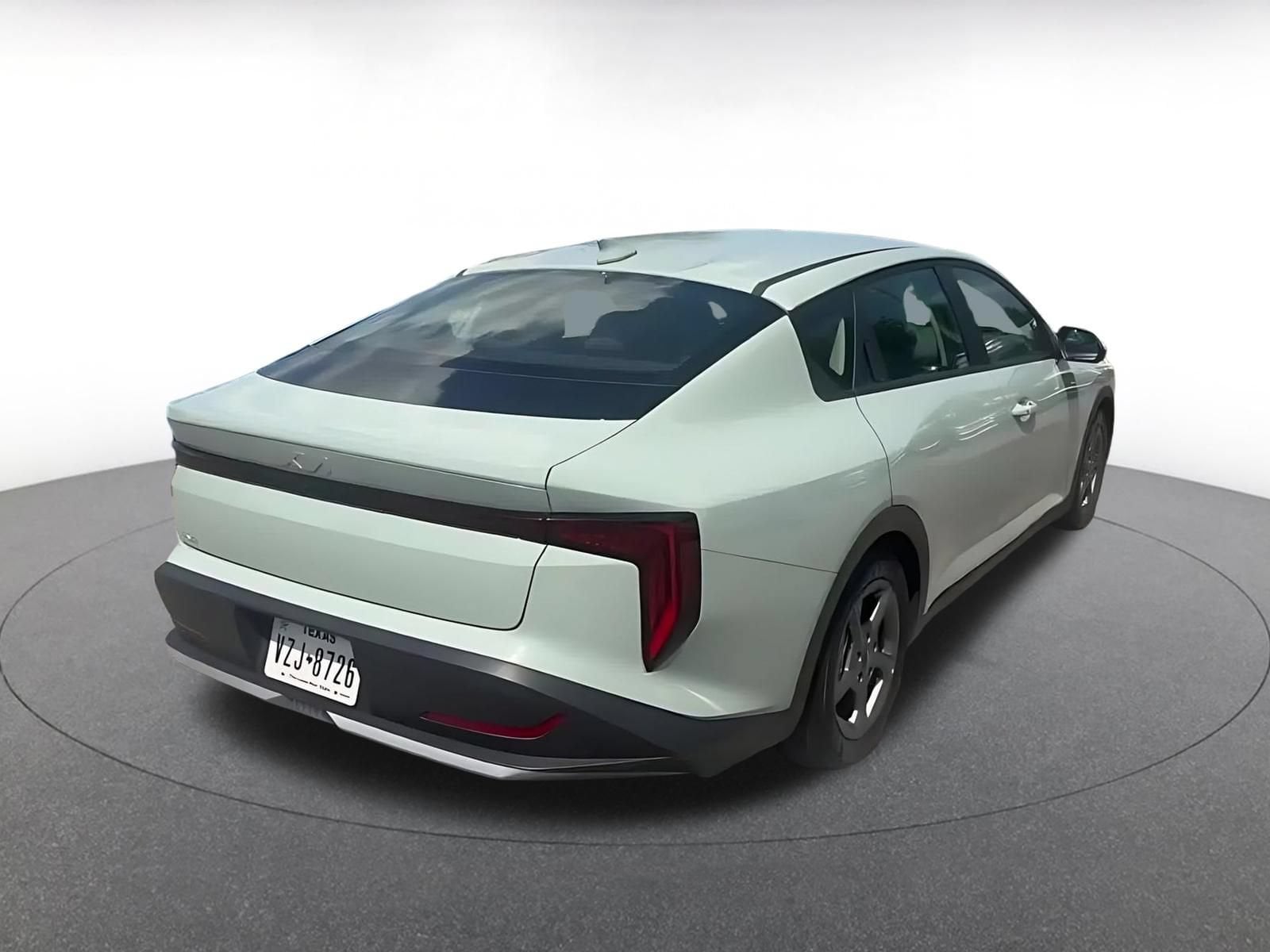 Thumbnail: 2025 Kia K4 - 15