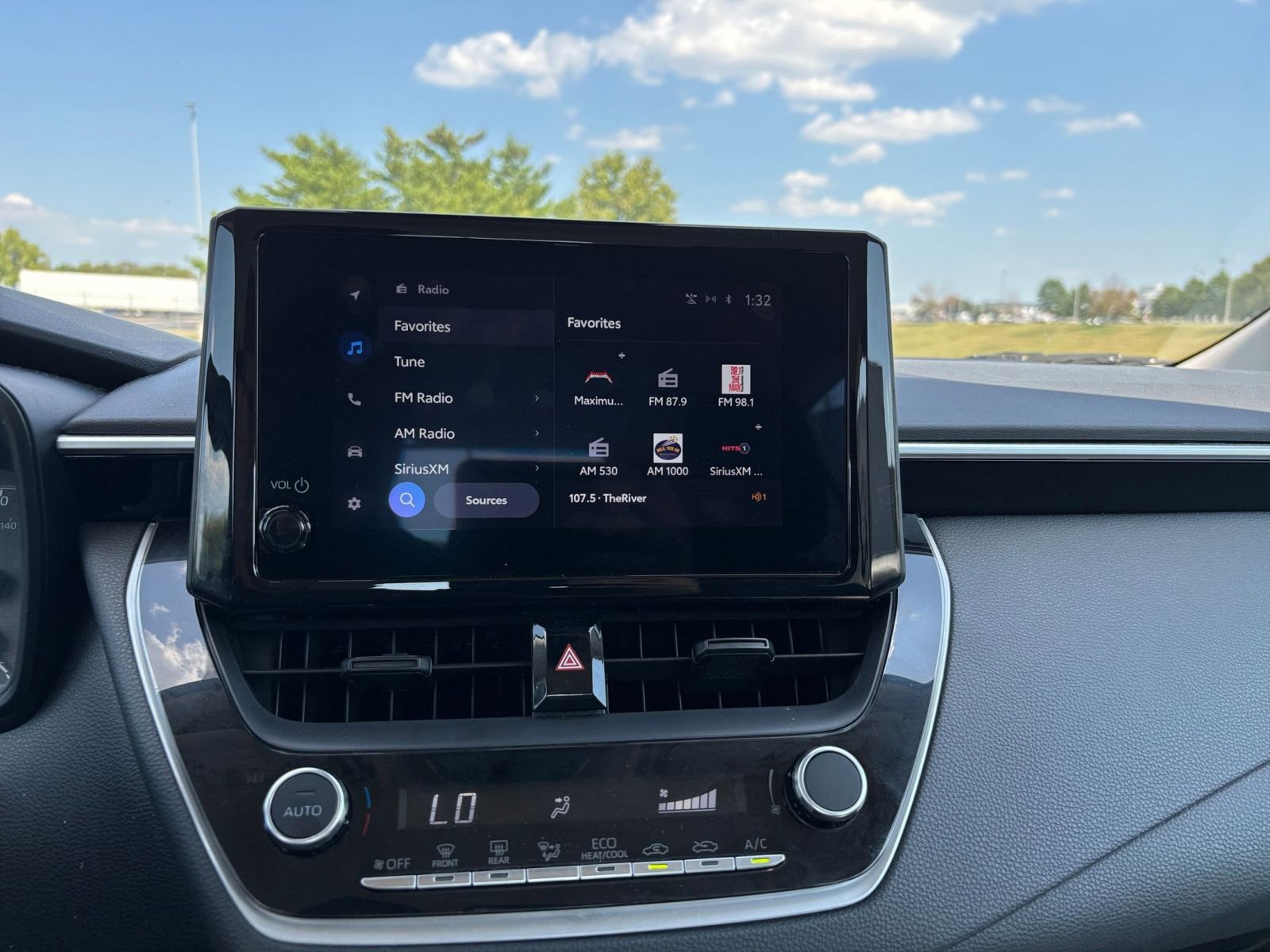 Thumbnail: 2024 Toyota Corolla - 18