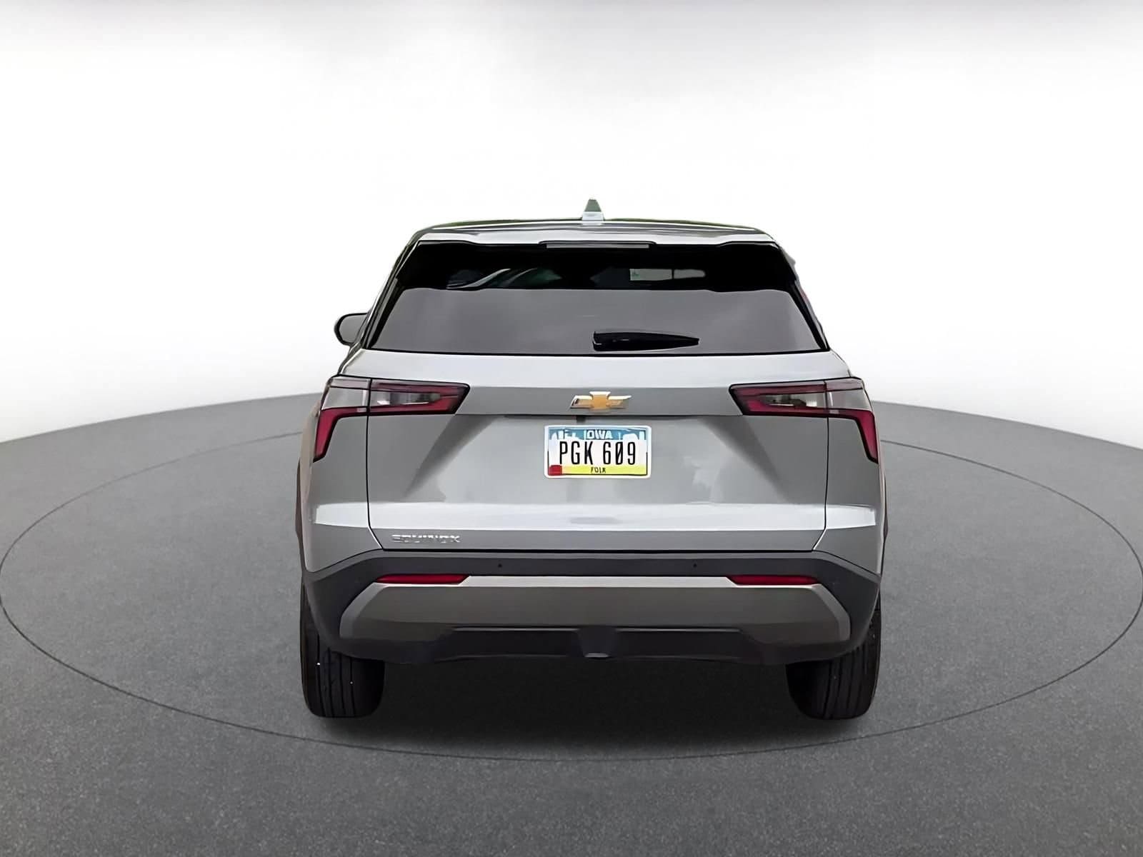 Thumbnail: 2025 Chevrolet Equinox - 12