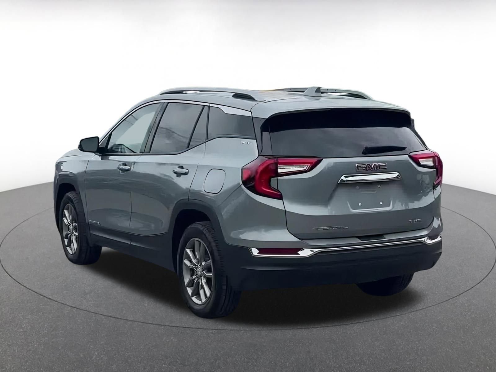 Thumbnail: 2024 GMC Terrain - 13