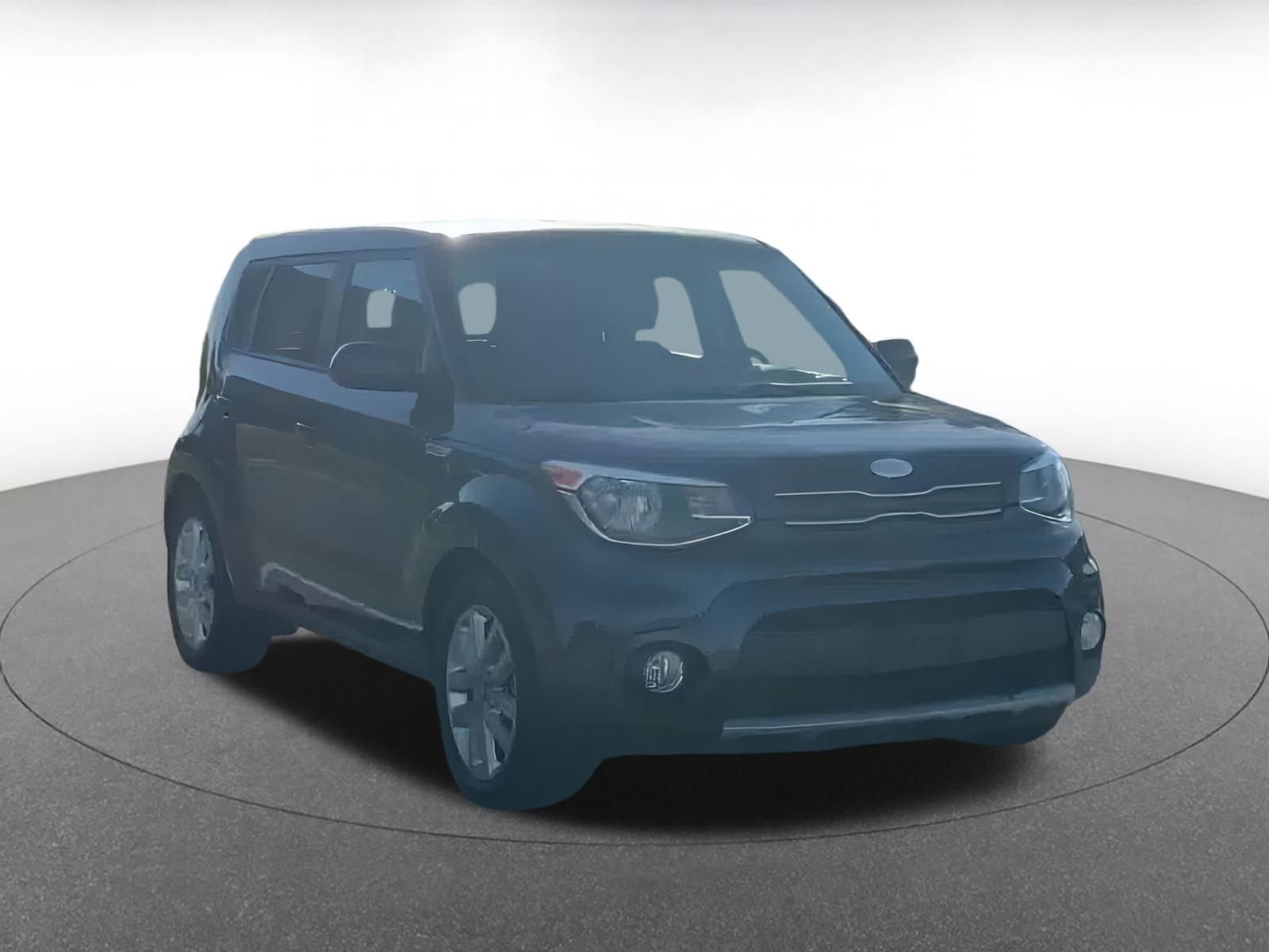 Thumbnail: 2017 Kia Soul - 3