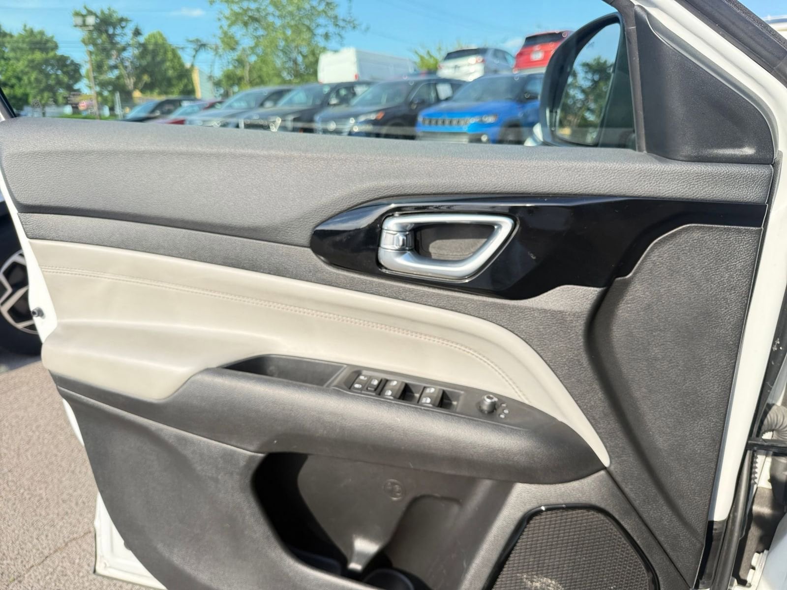 Thumbnail: 2025 Jeep Compass - 18