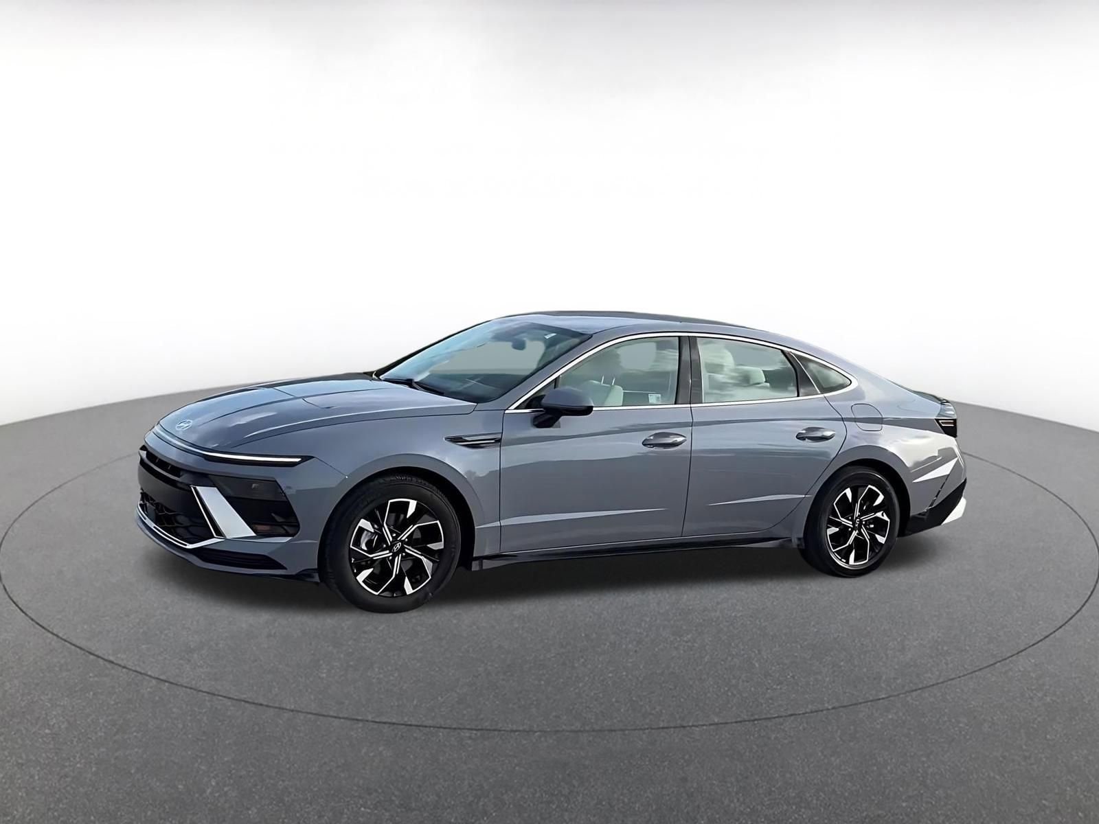 Thumbnail: 2025 Hyundai Sonata - 8