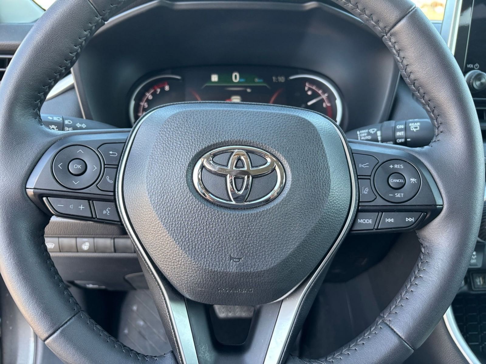 Thumbnail: 2025 Toyota RAV4 - 28