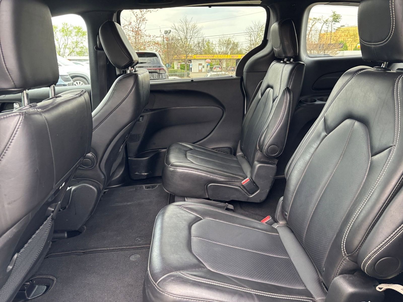 Thumbnail: 2025 Chrysler Pacifica - 28