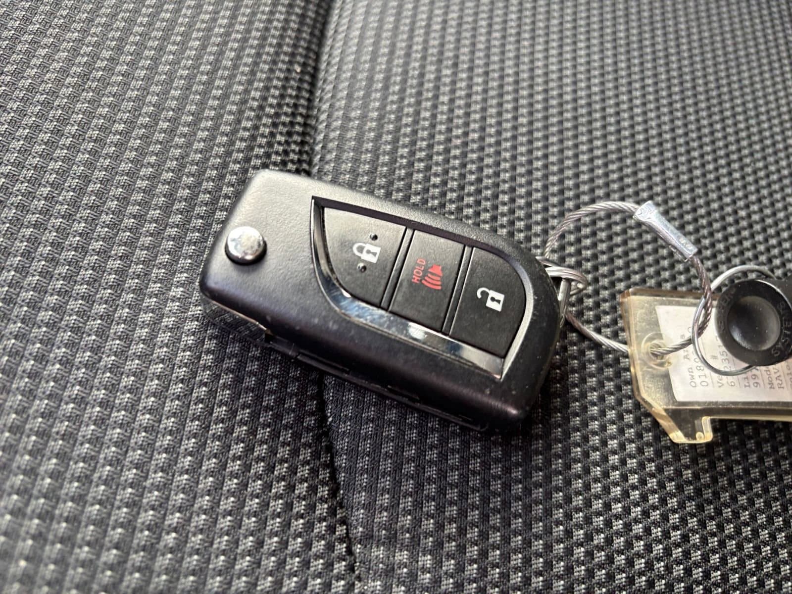 Thumbnail: 2025 Toyota RAV4 - 22