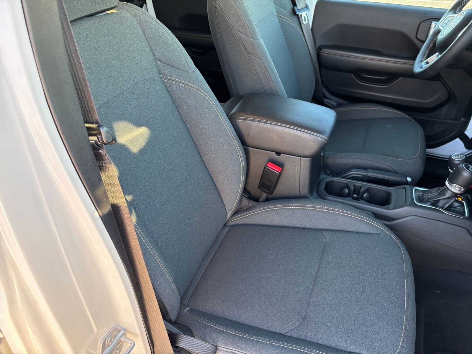 Thumbnail: 2025 Jeep Wrangler - 34