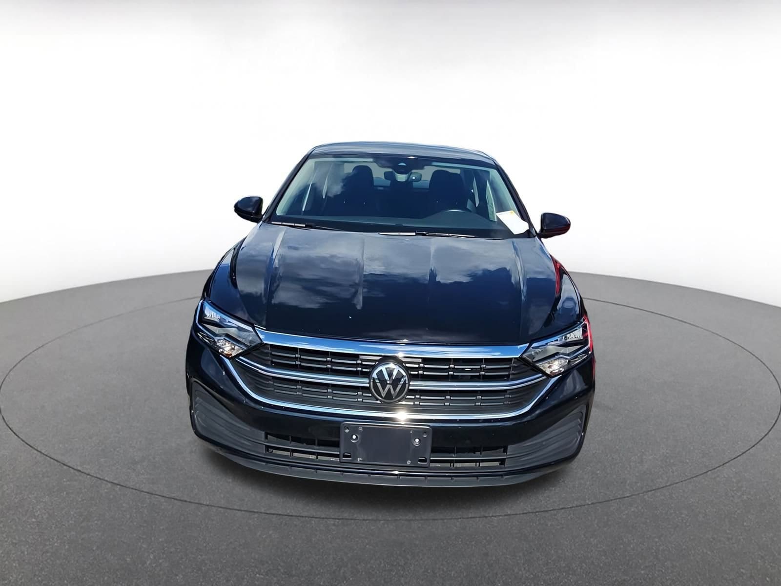 Thumbnail: 2024 Volkswagen Jetta - 1