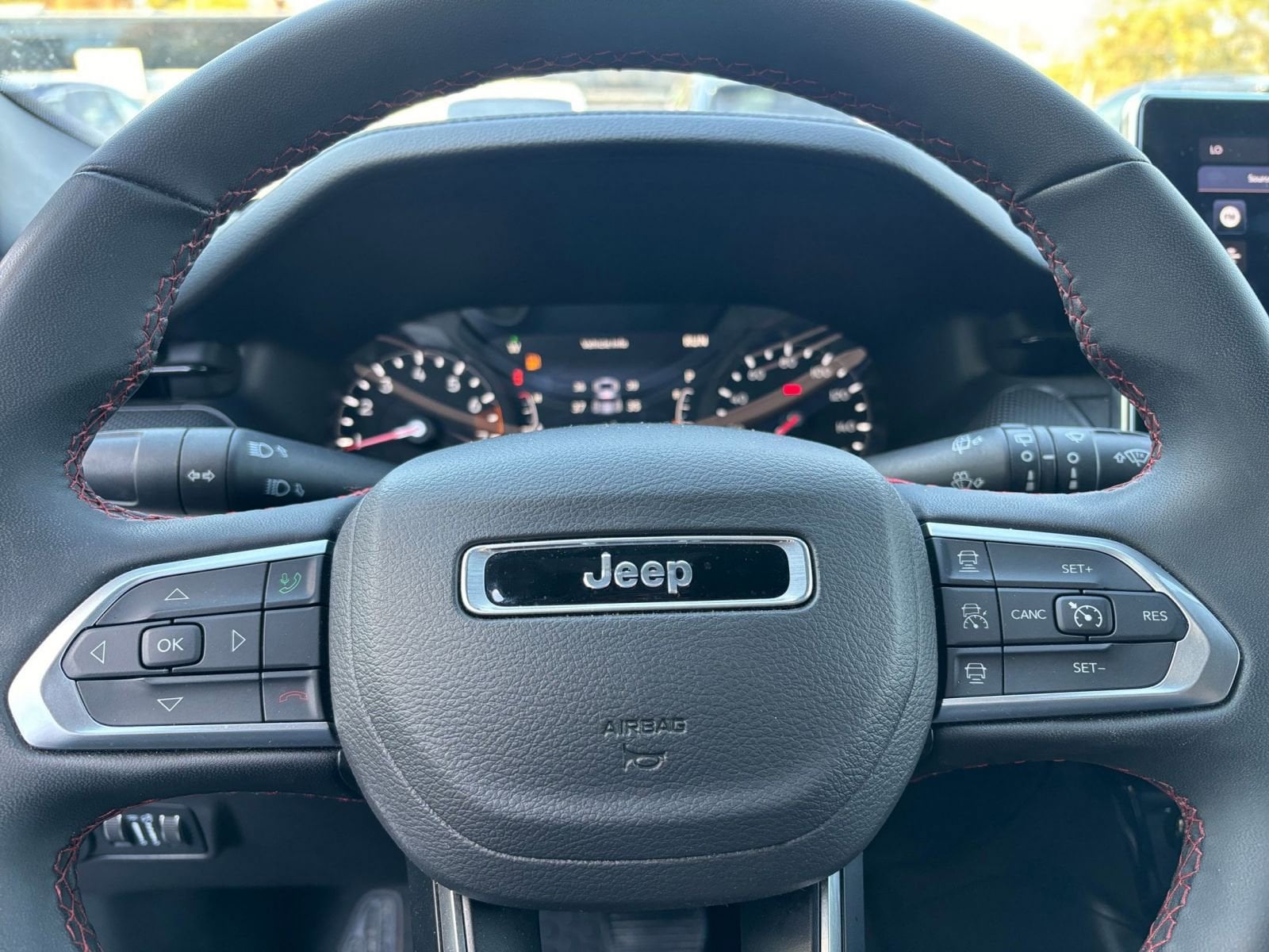 Thumbnail: 2025 Jeep Compass - 27