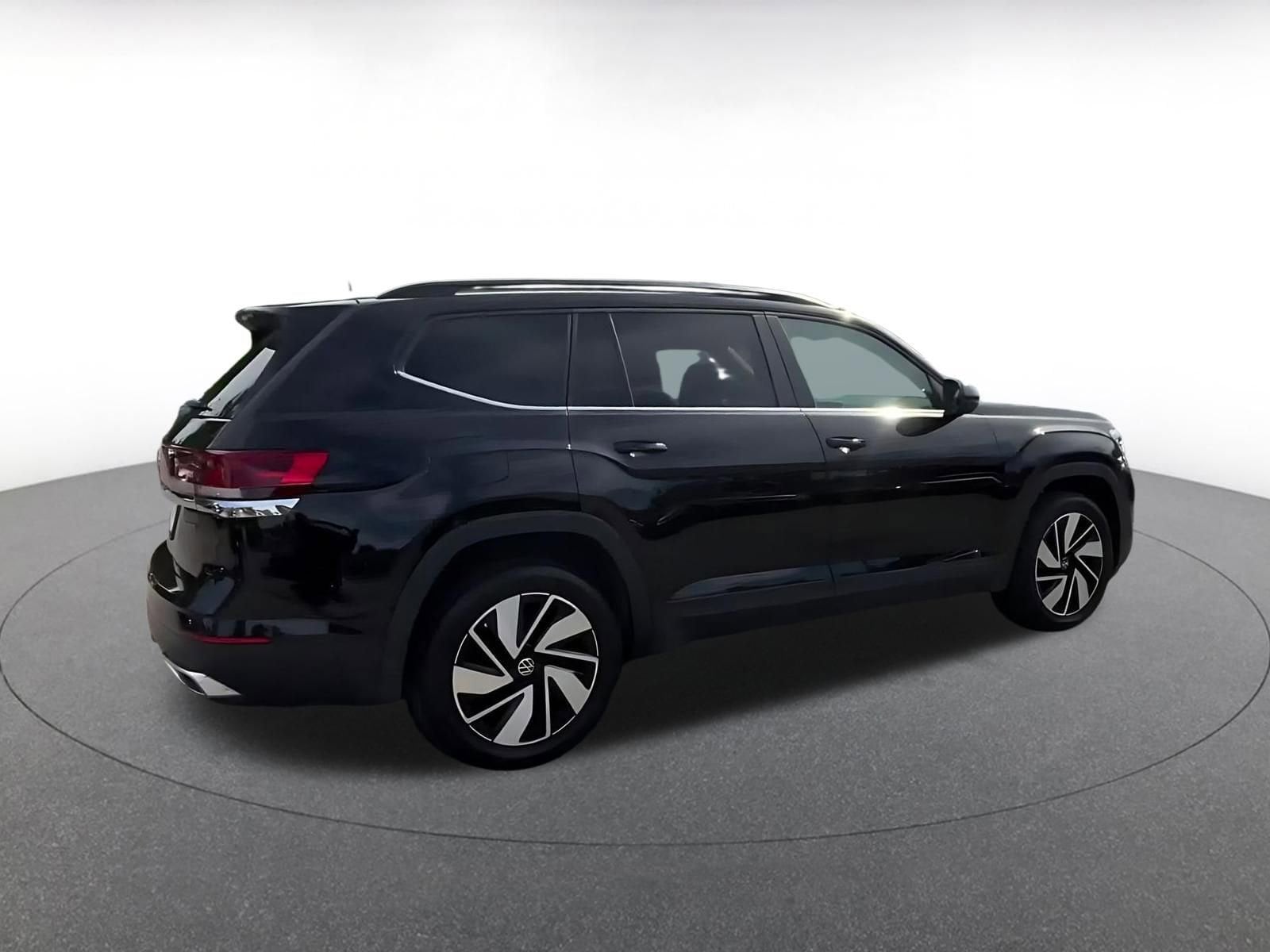 Thumbnail: 2025 Volkswagen Atlas - 14