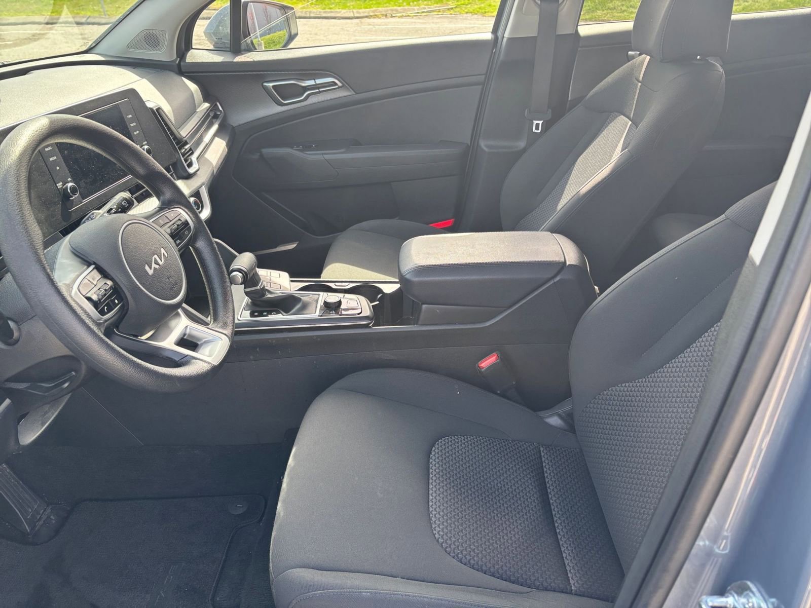 Thumbnail: 2025 Kia Sportage - 25