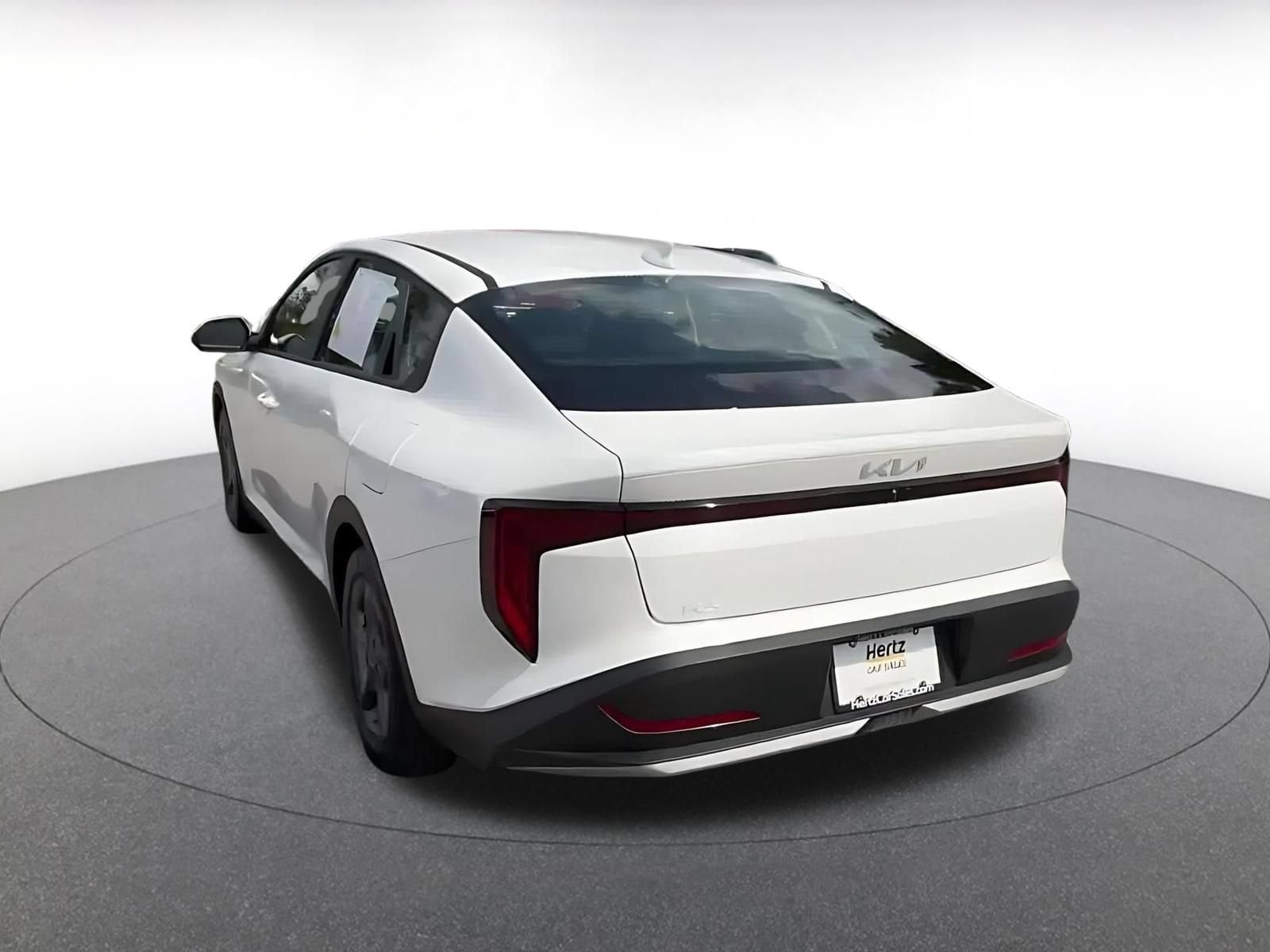 Thumbnail: 2026 Kia K4 - 10