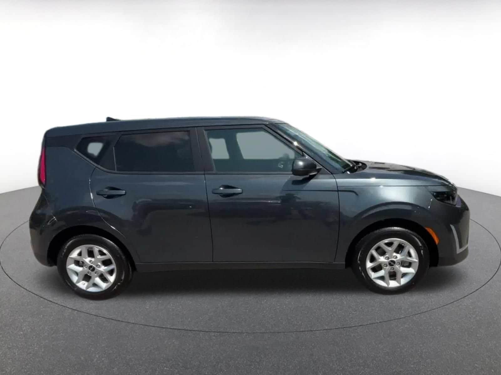 Thumbnail: 2025 Kia Soul - 16
