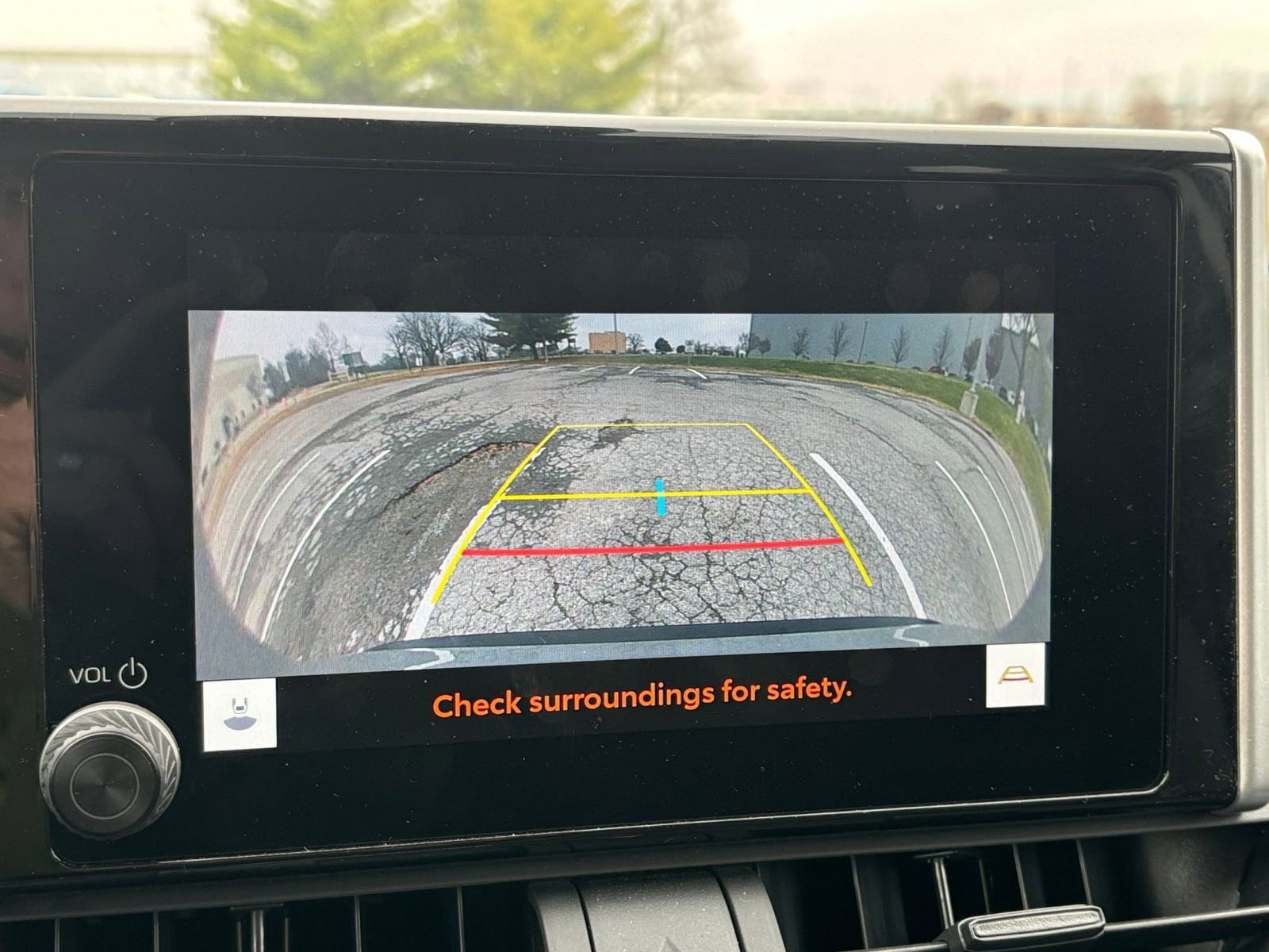 Thumbnail: 2025 Toyota RAV4 - 17