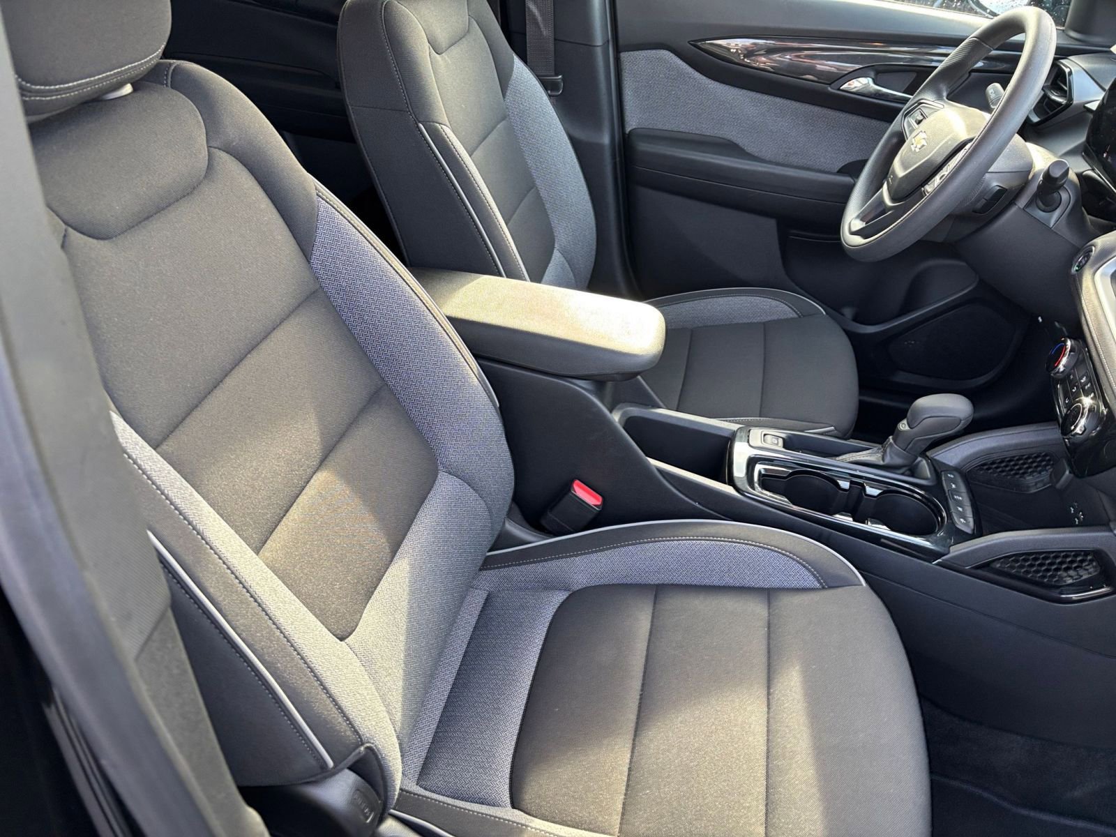 Thumbnail: 2025 Chevrolet TrailBlazer - 35