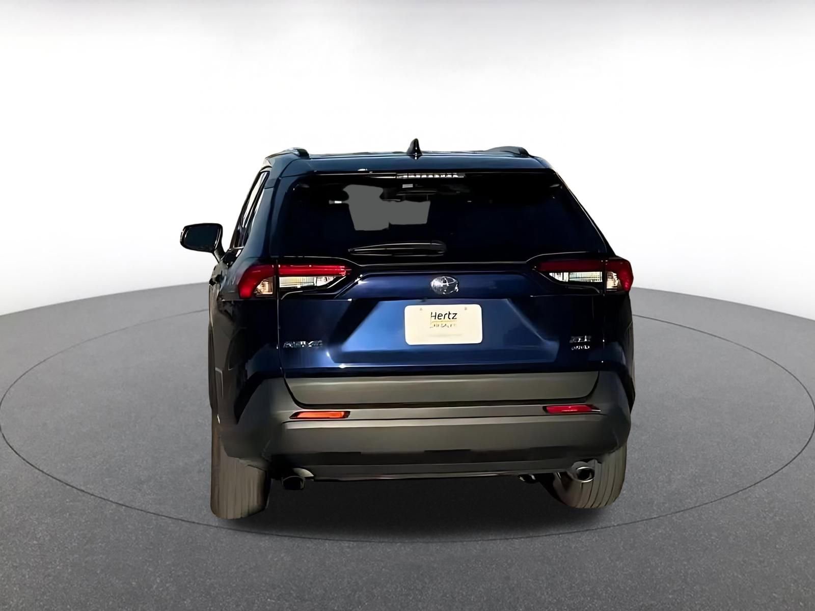 Thumbnail: 2025 Toyota RAV4 - 11