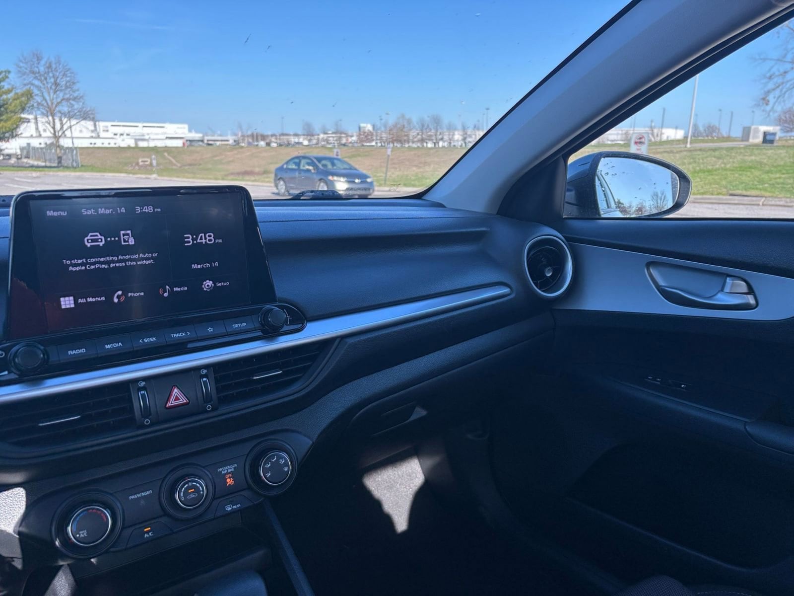 Thumbnail: 2024 Kia Forte - 33