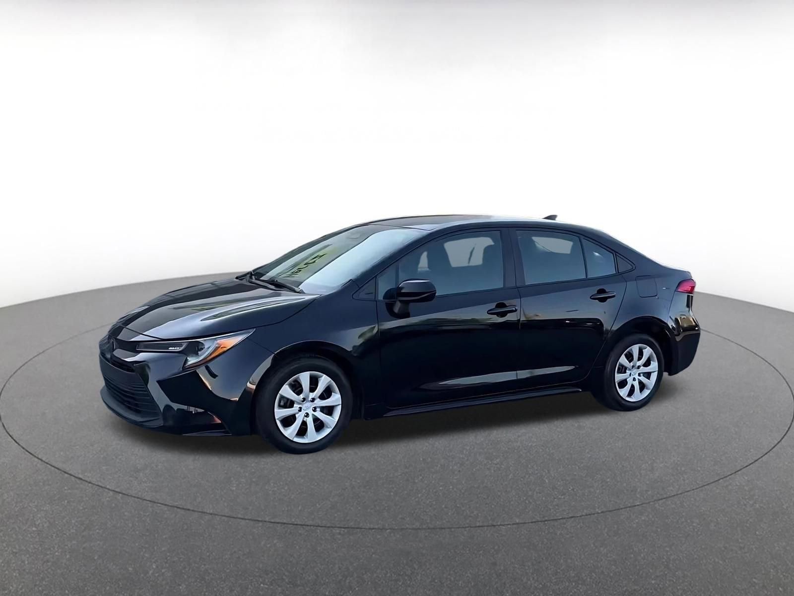 Thumbnail: 2023 Toyota Corolla - 8