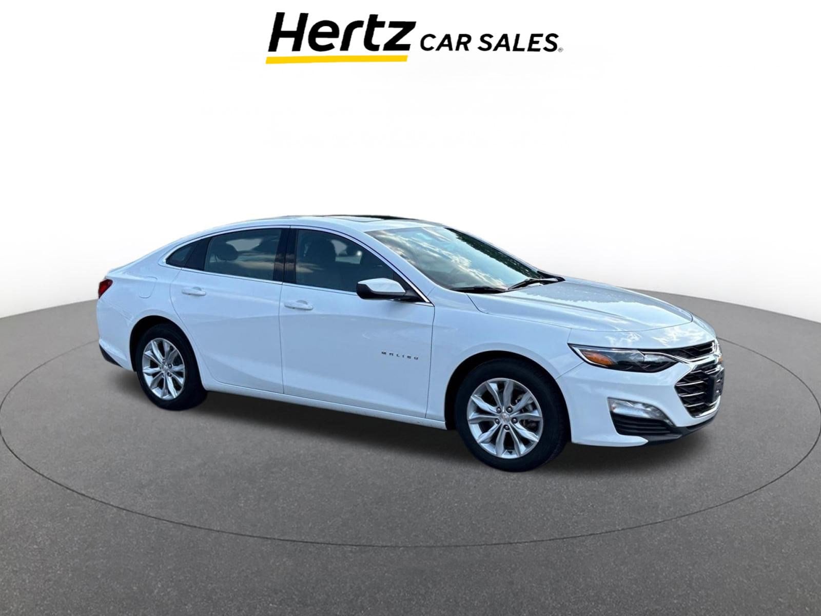 2024 Chevrolet Malibu LT Hero Image