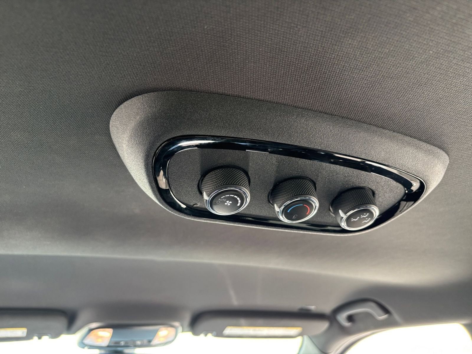 Thumbnail: 2024 Dodge Durango - 23