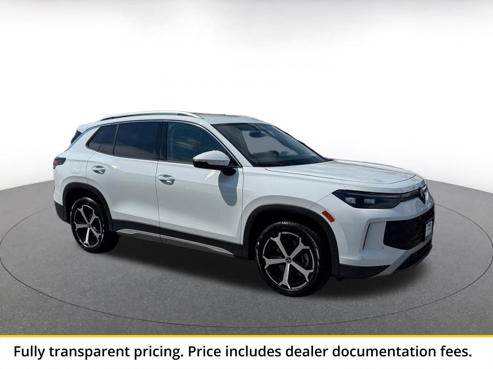 Thumbnail: 2026 Volkswagen Tiguan - 1