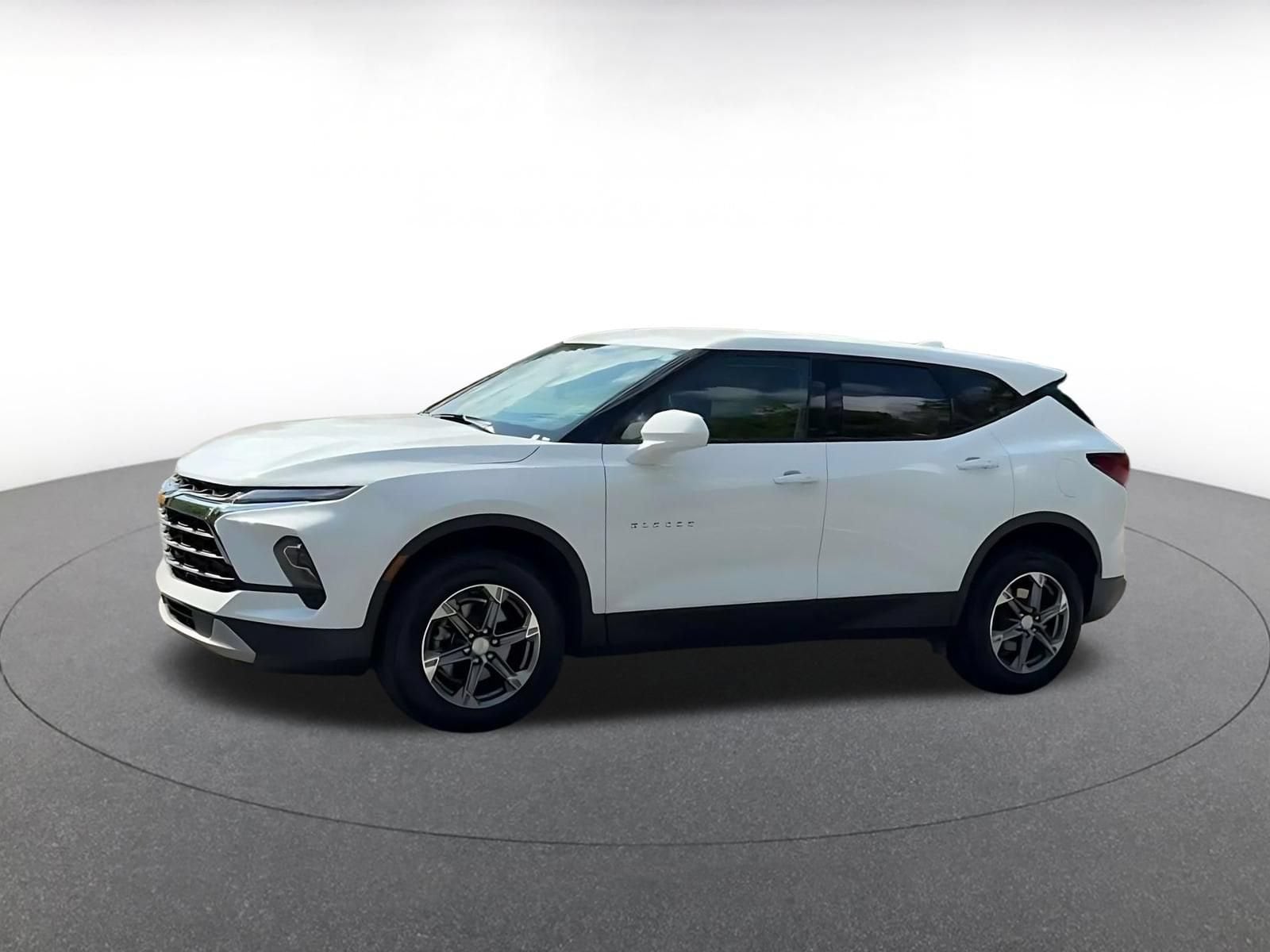 Thumbnail: 2026 Chevrolet Blazer - 7