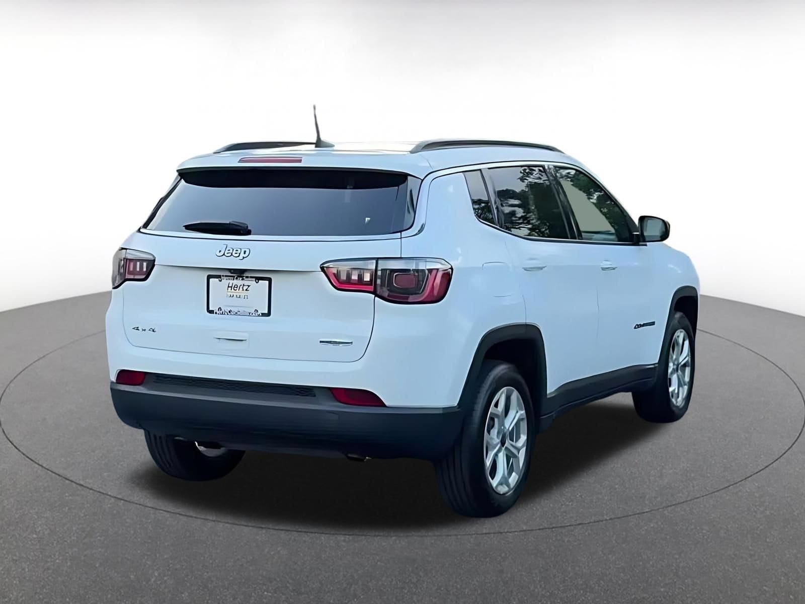 Thumbnail: 2025 Jeep Compass - 13