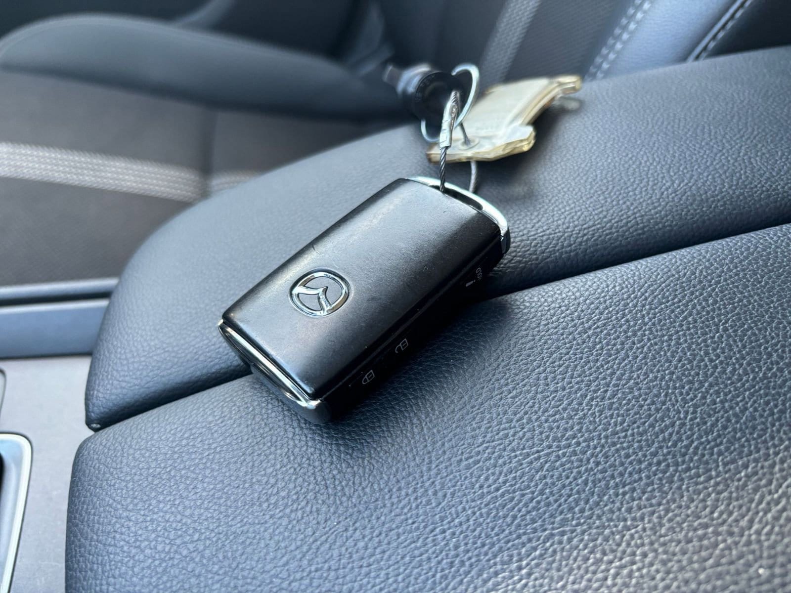 Thumbnail: 2025 Mazda CX-50 - 22