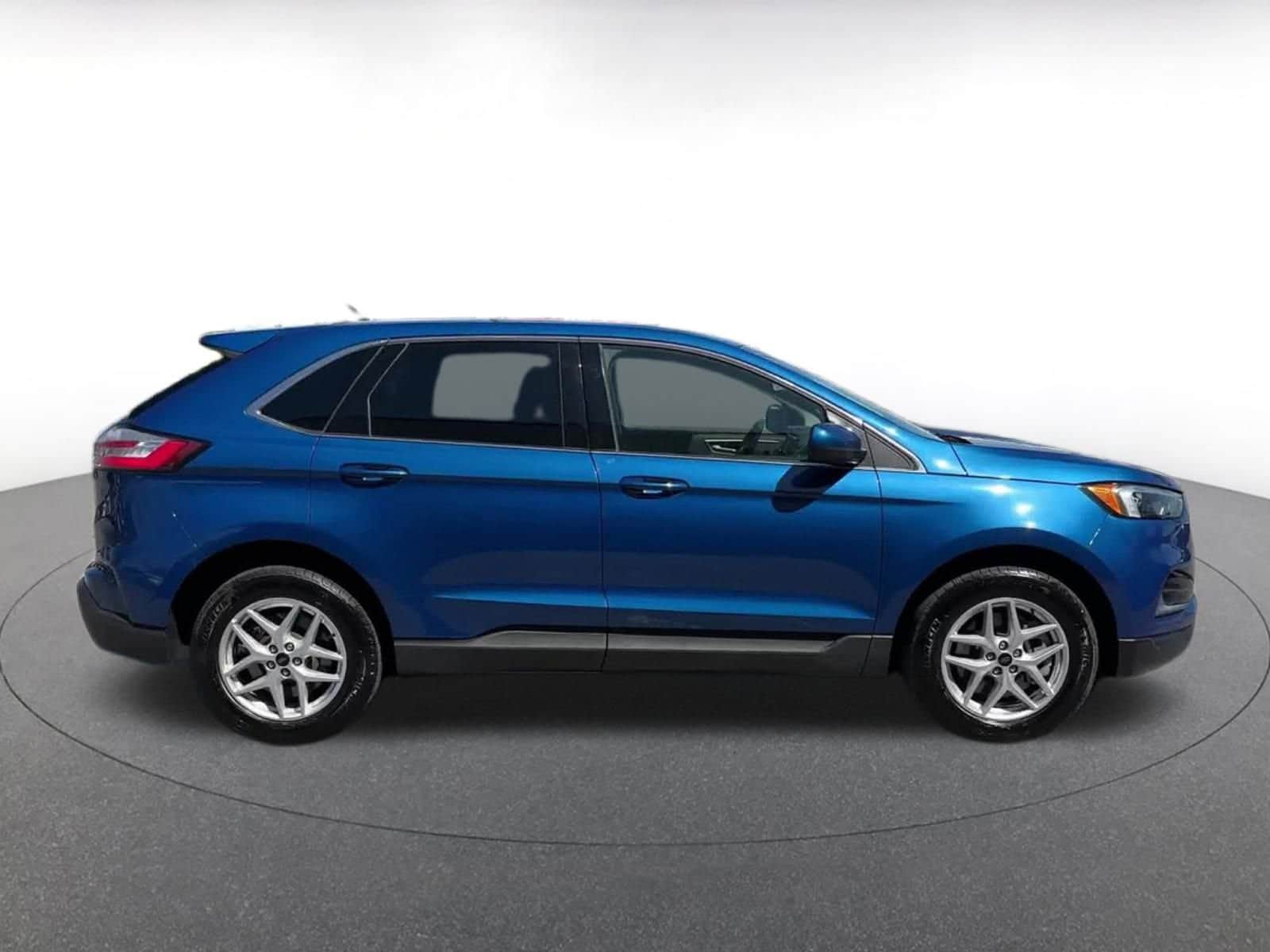 Thumbnail: 2024 Ford Edge - 16