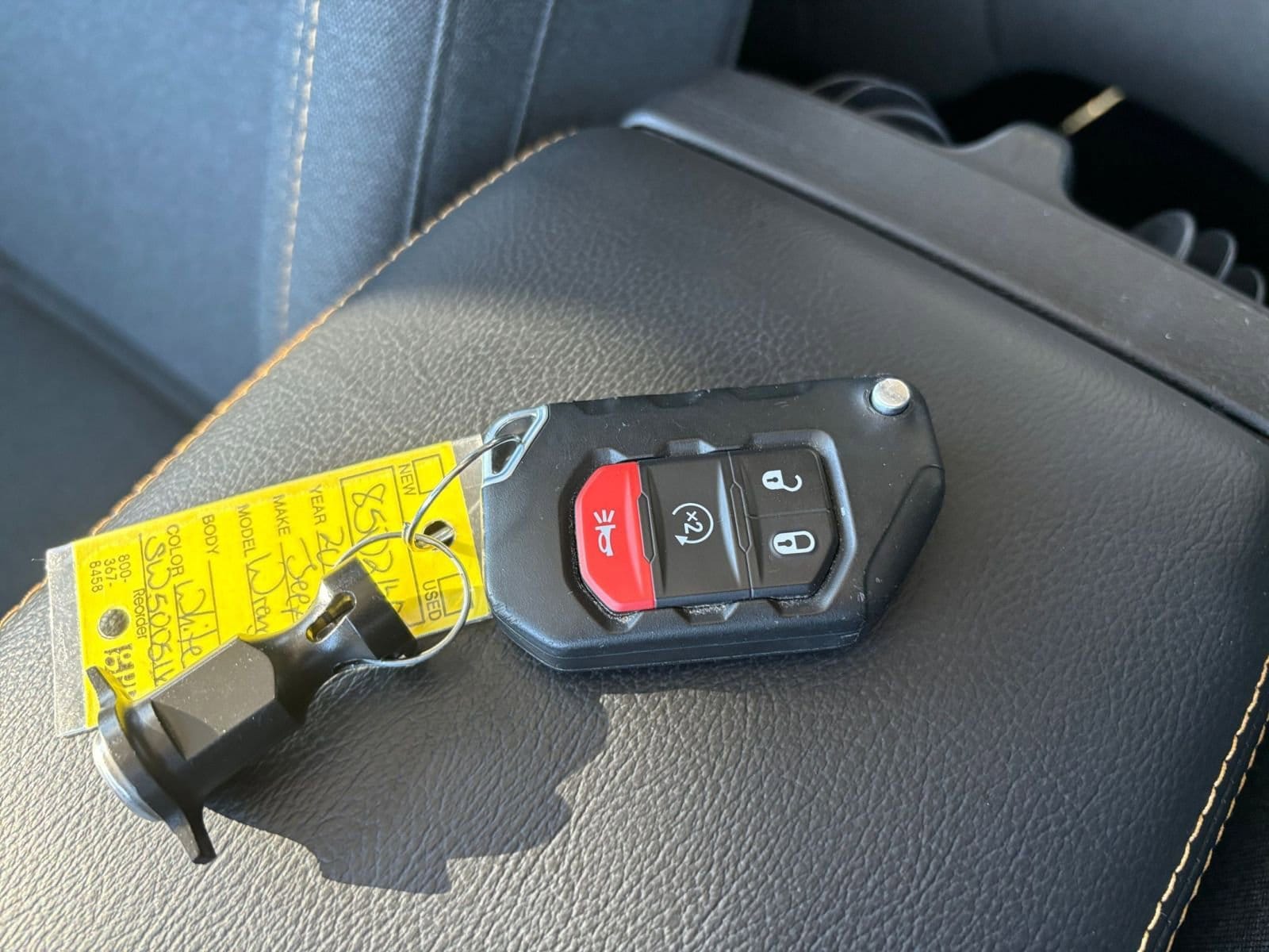 Thumbnail: 2025 Jeep Wrangler - 22