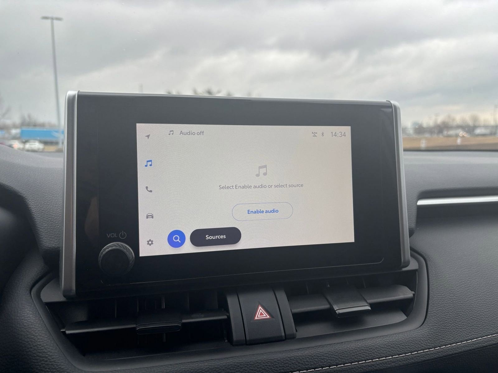 Thumbnail: 2025 Toyota RAV4 - 21