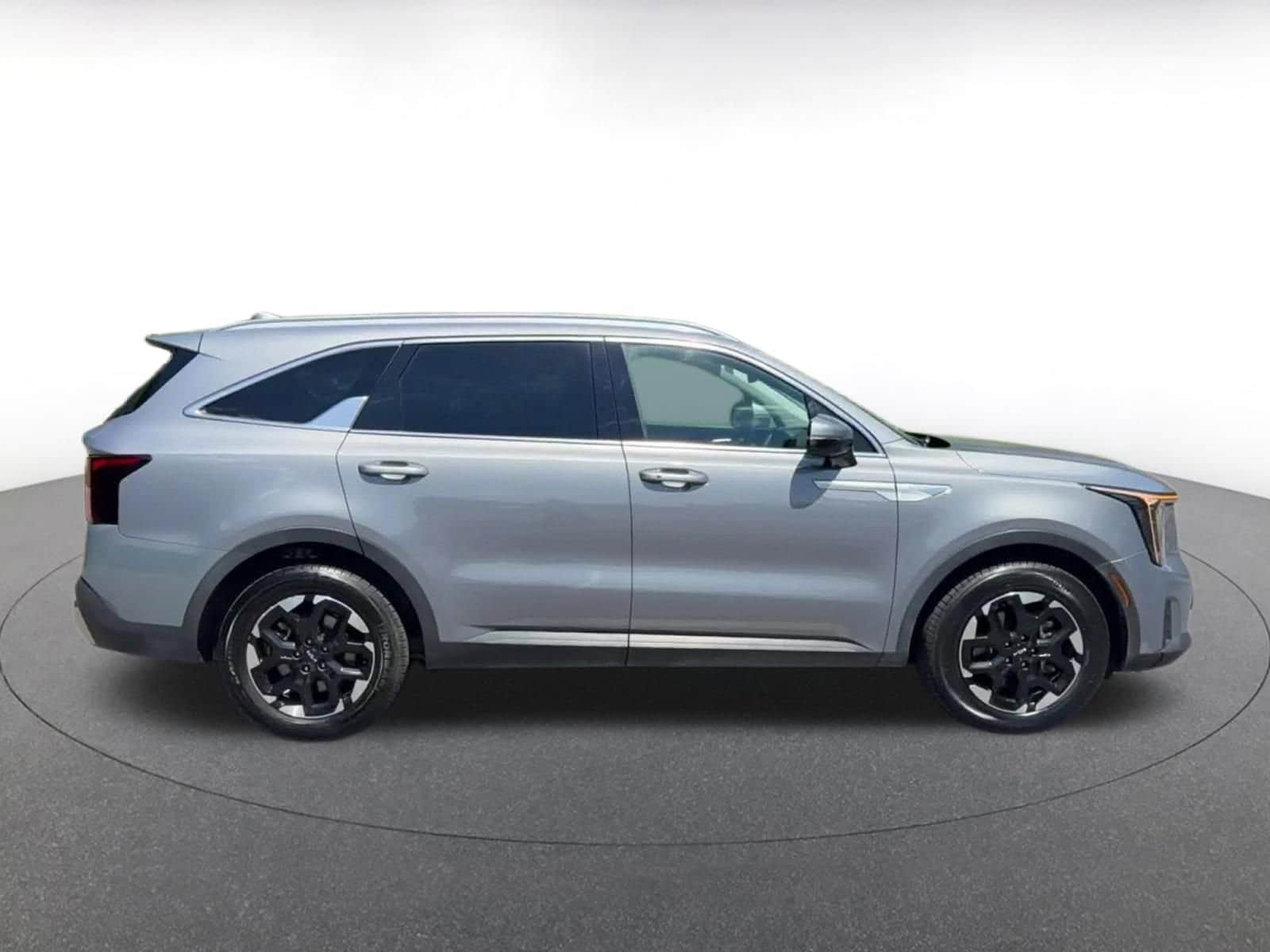 Thumbnail: 2024 Kia Sorento - 16