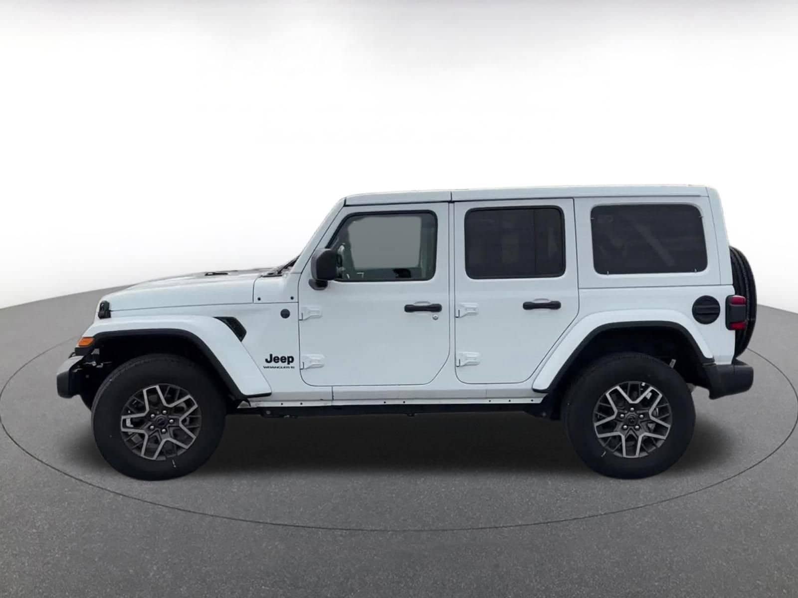 Thumbnail: 2025 Jeep Wrangler - 9