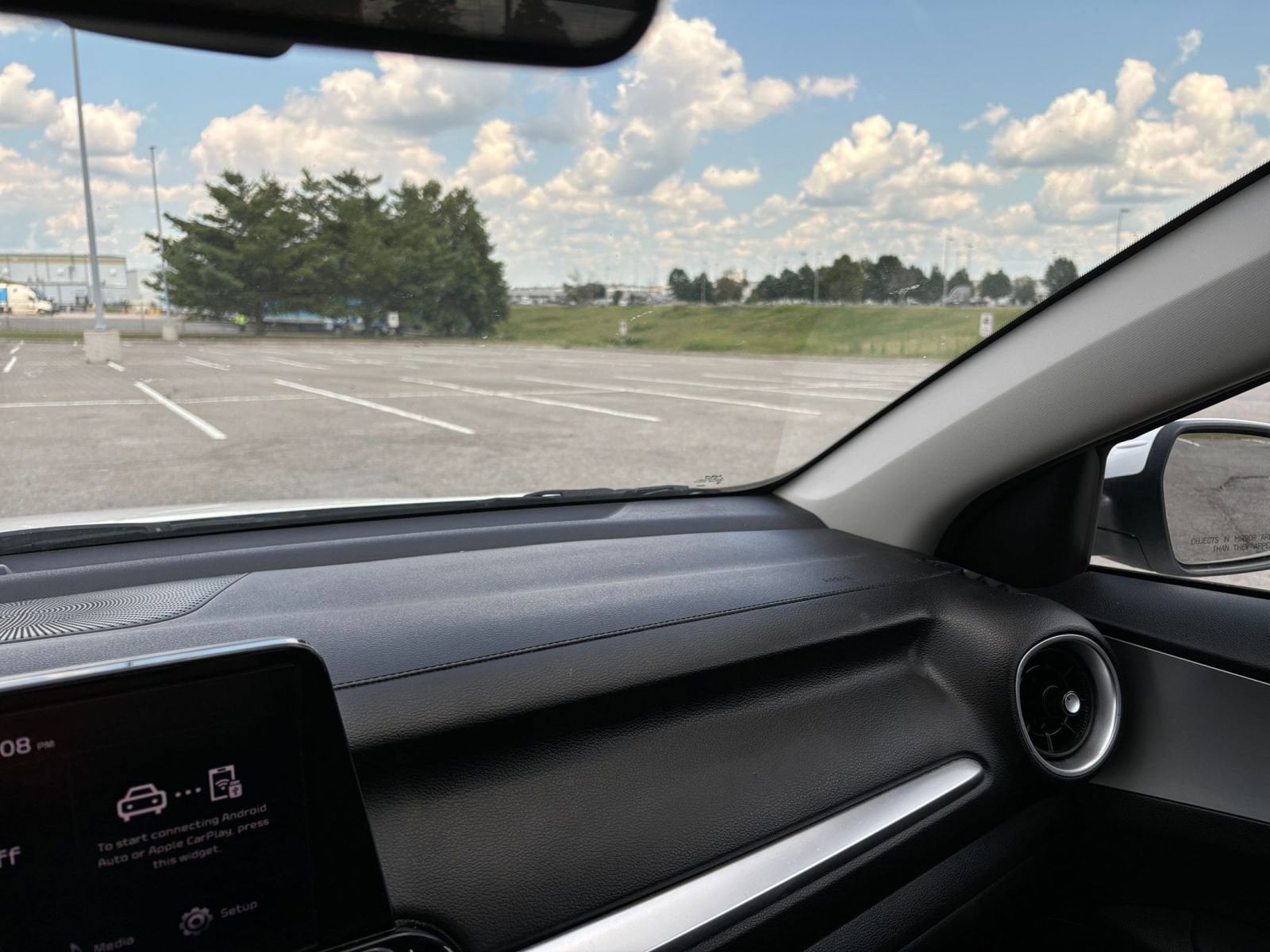 Thumbnail: 2023 Kia Forte - 34