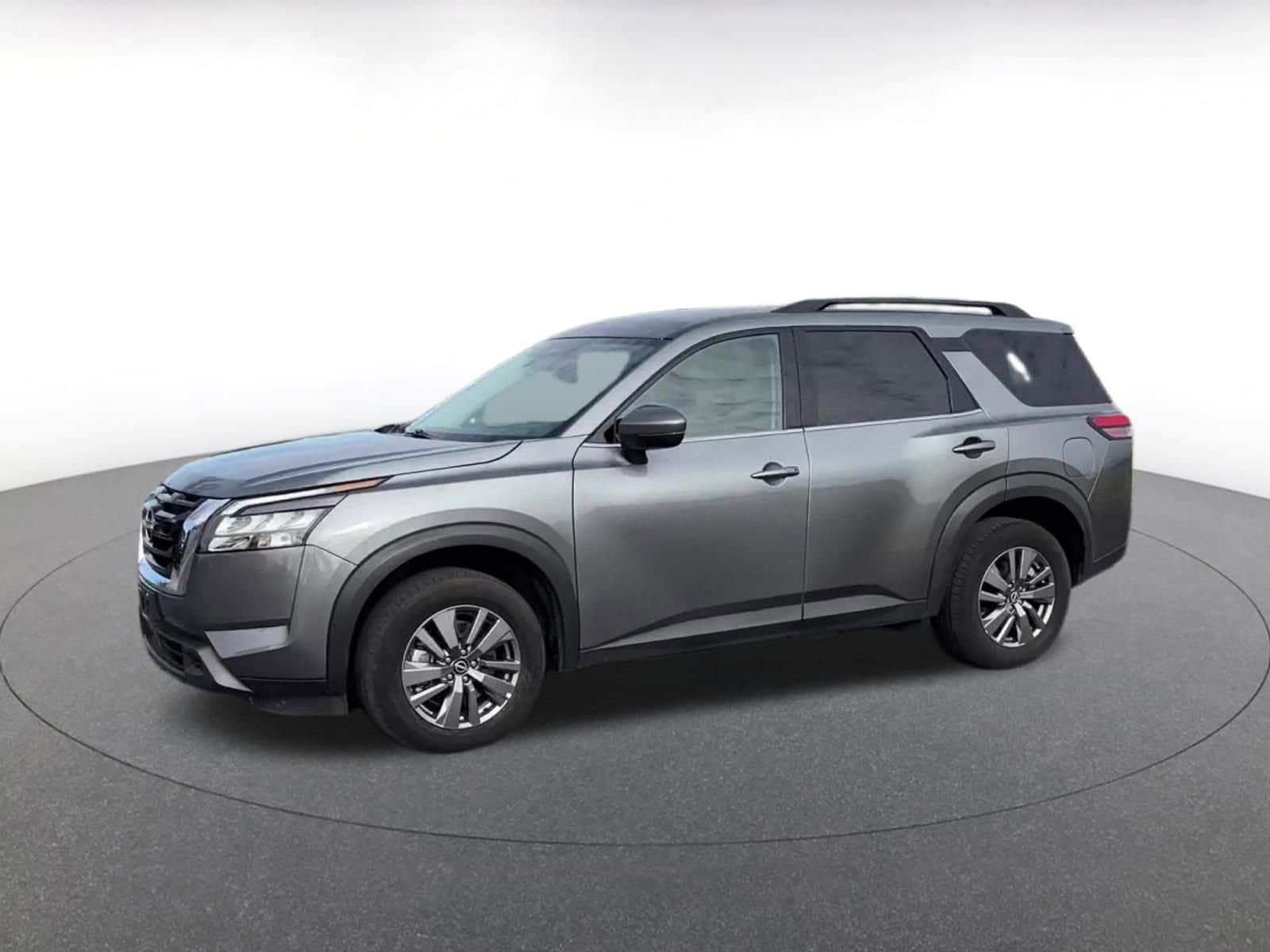 Thumbnail: 2025 Nissan Pathfinder - 8