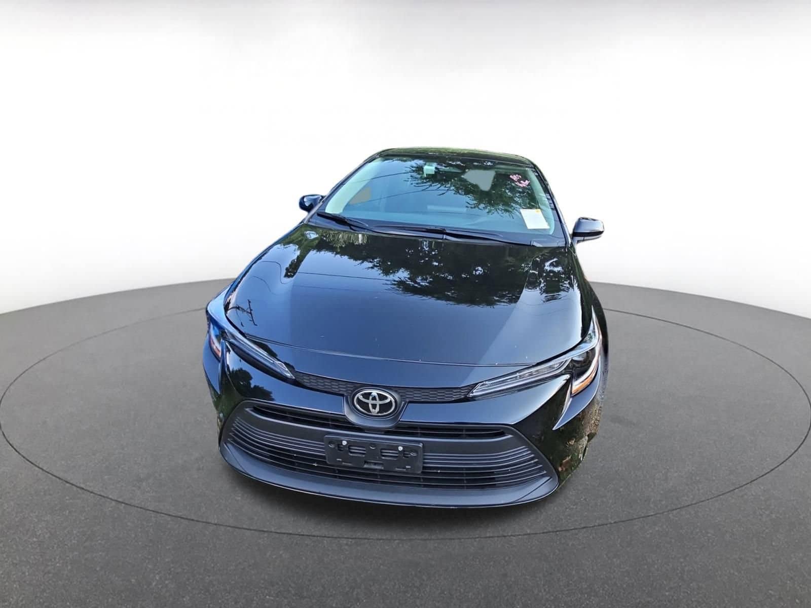 Thumbnail: 2024 Toyota Corolla - 2