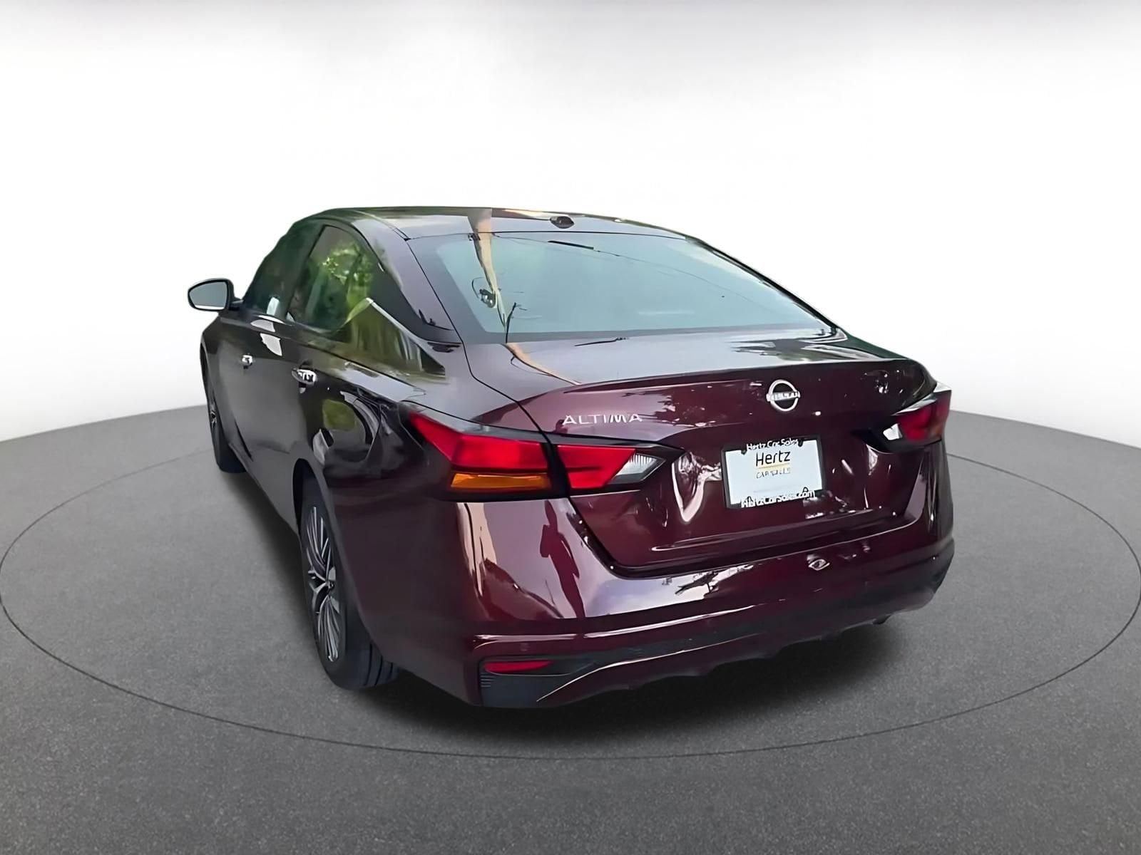 Thumbnail: 2025 Nissan Altima - 11